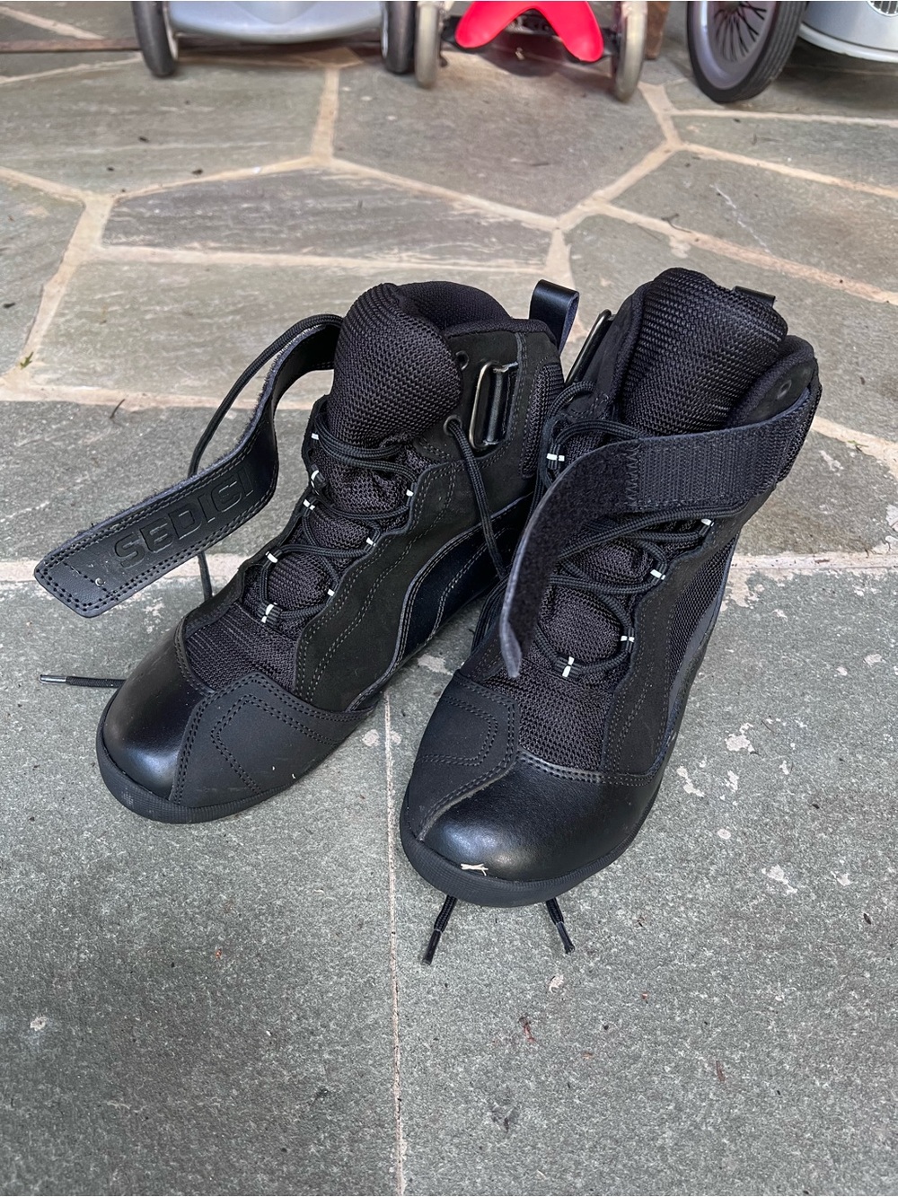 Sedici Womens motorcycle boots